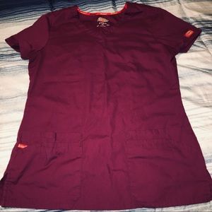 Dickies small scrub top